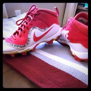 NIKE sz 7 Baseball cleats